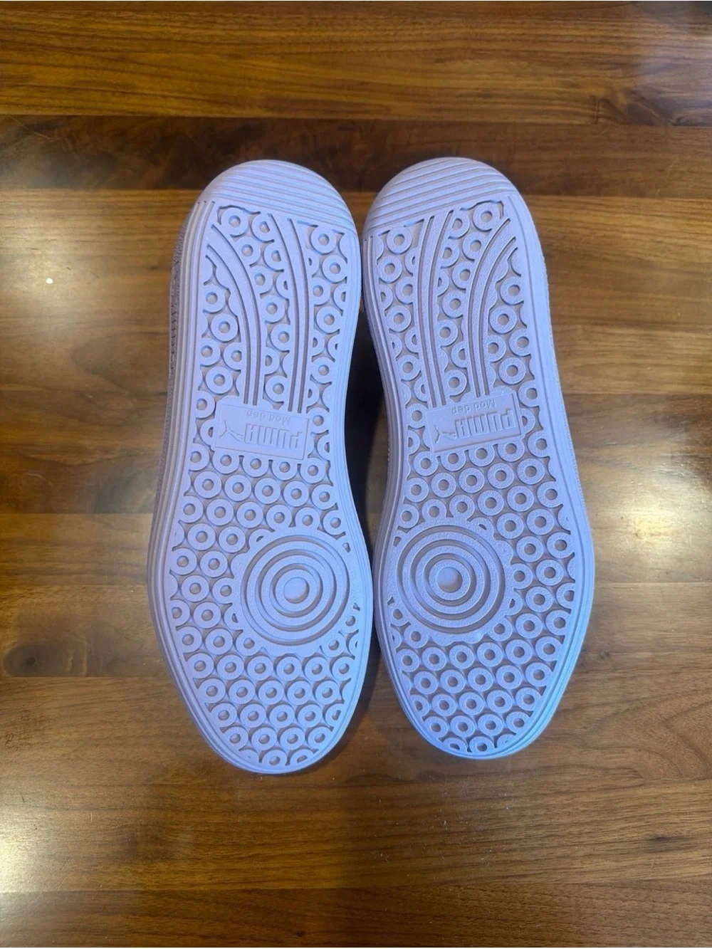 PUMA Palermo Hello Kitty Tennis Shoes - Brand New - Picture 3 of 5